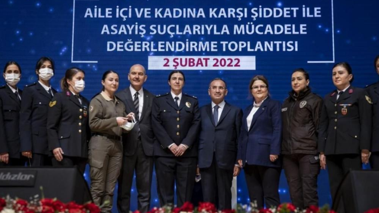 Bozdağ'dan 'kadına şiddet' vurgusu: Yeni adımlar gerekiyor